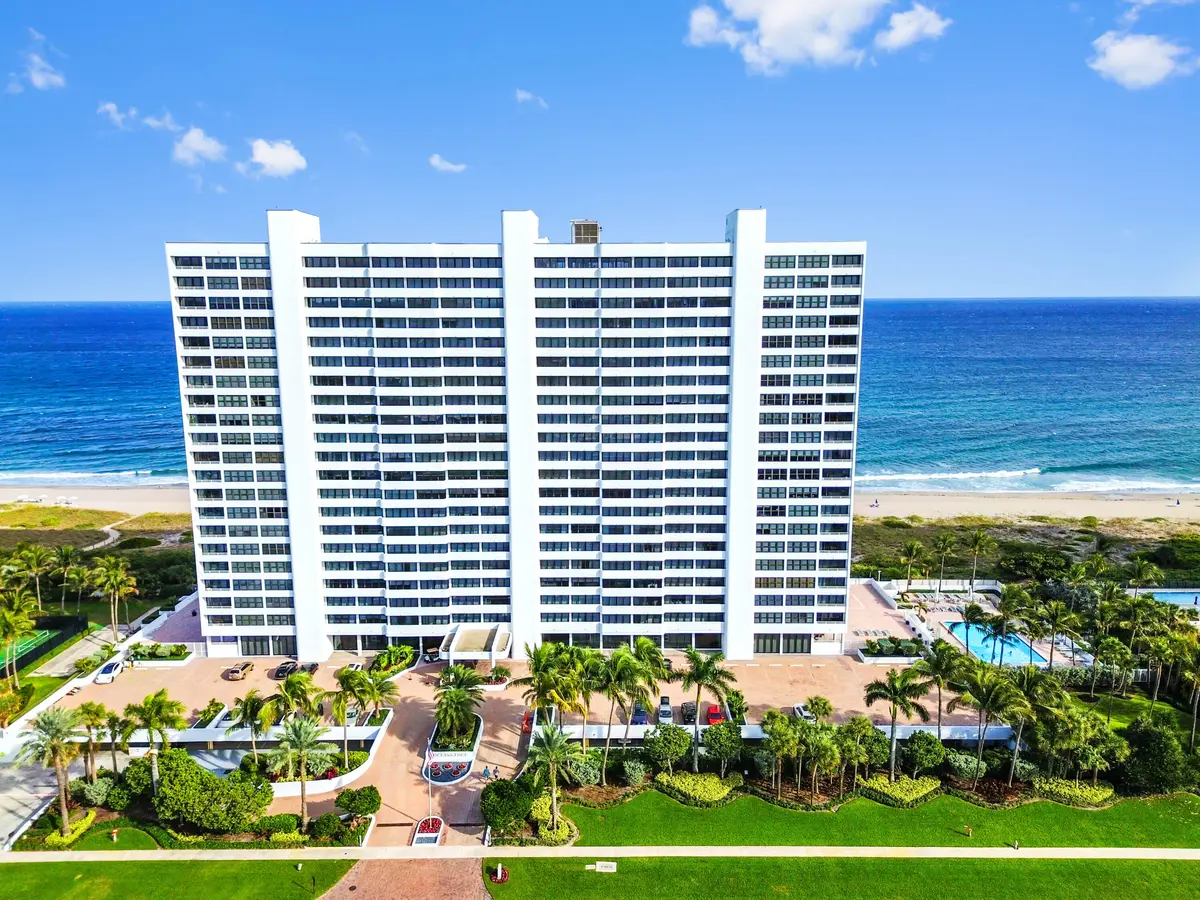 Oceans Edge at 2600 S Ocean Boulevard 3-e, Boca Raton