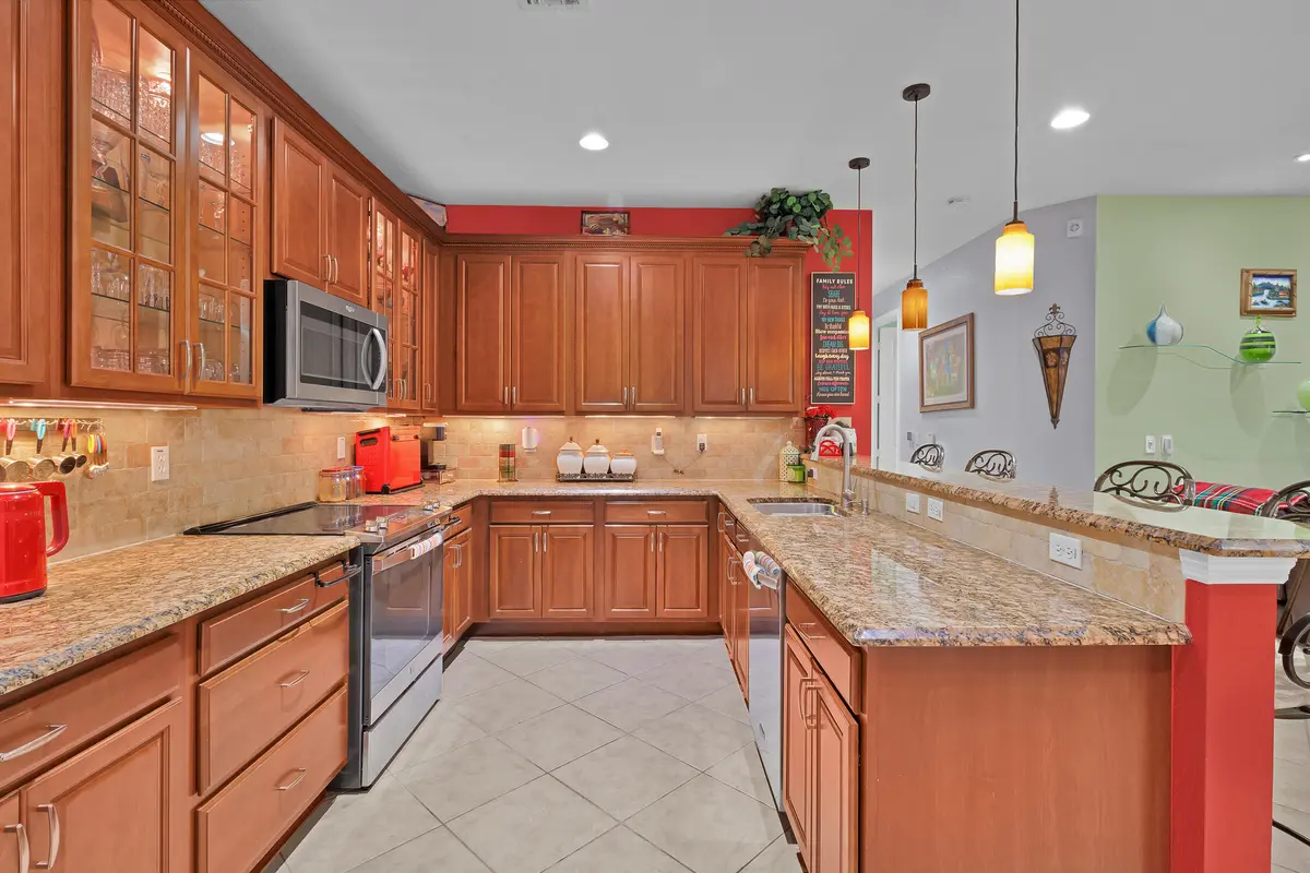 Kitchen at 6360 Oxford Circle 101, Vero Beach