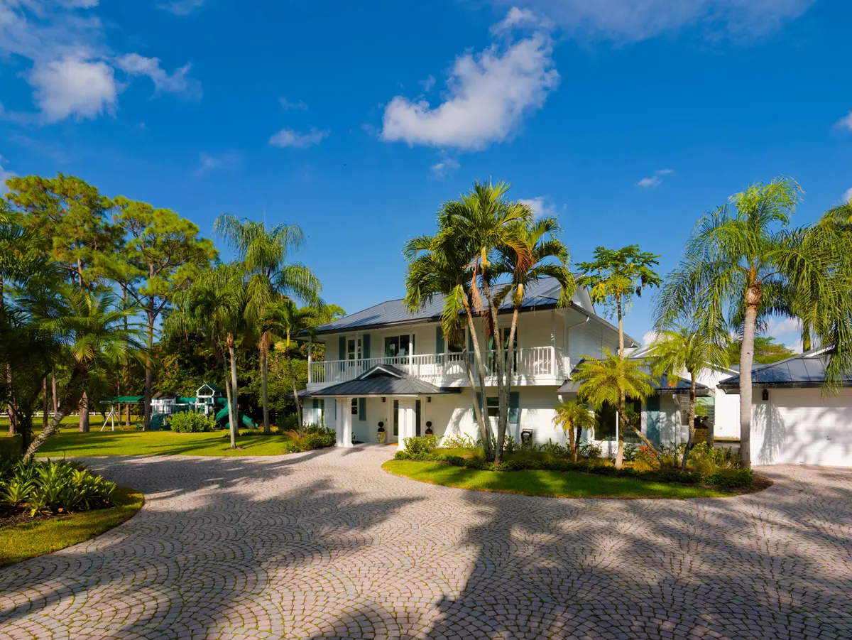 P1077863_DxO at 13395 Running Water Road, Palm Beach Gardens