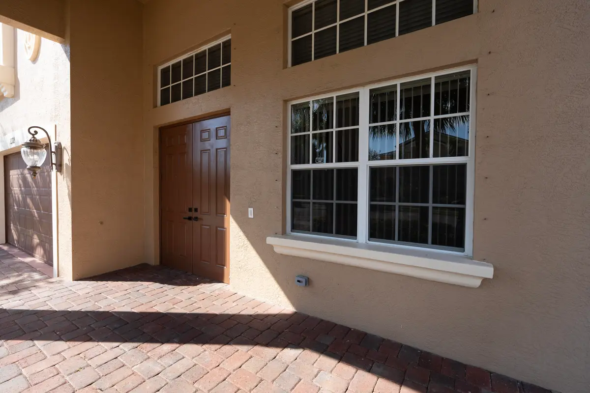7-DSC09660 at 2322 SW Newport Isles Boulevard, Port St. Lucie
