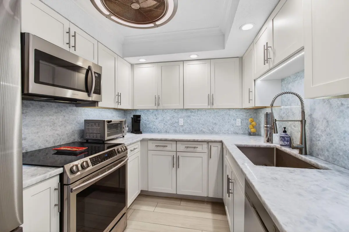 SPACIOUS OPEN KITCHEN at 4511 S Ocean Boulevard 403, Highland Beach