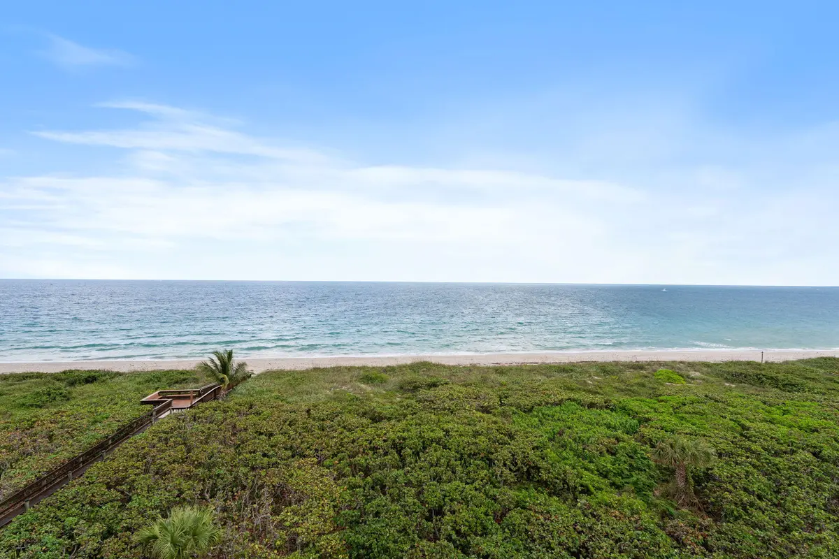 19-web-or-mls-SMG05178 at 3870 N Highway A1a 604, Fort Pierce