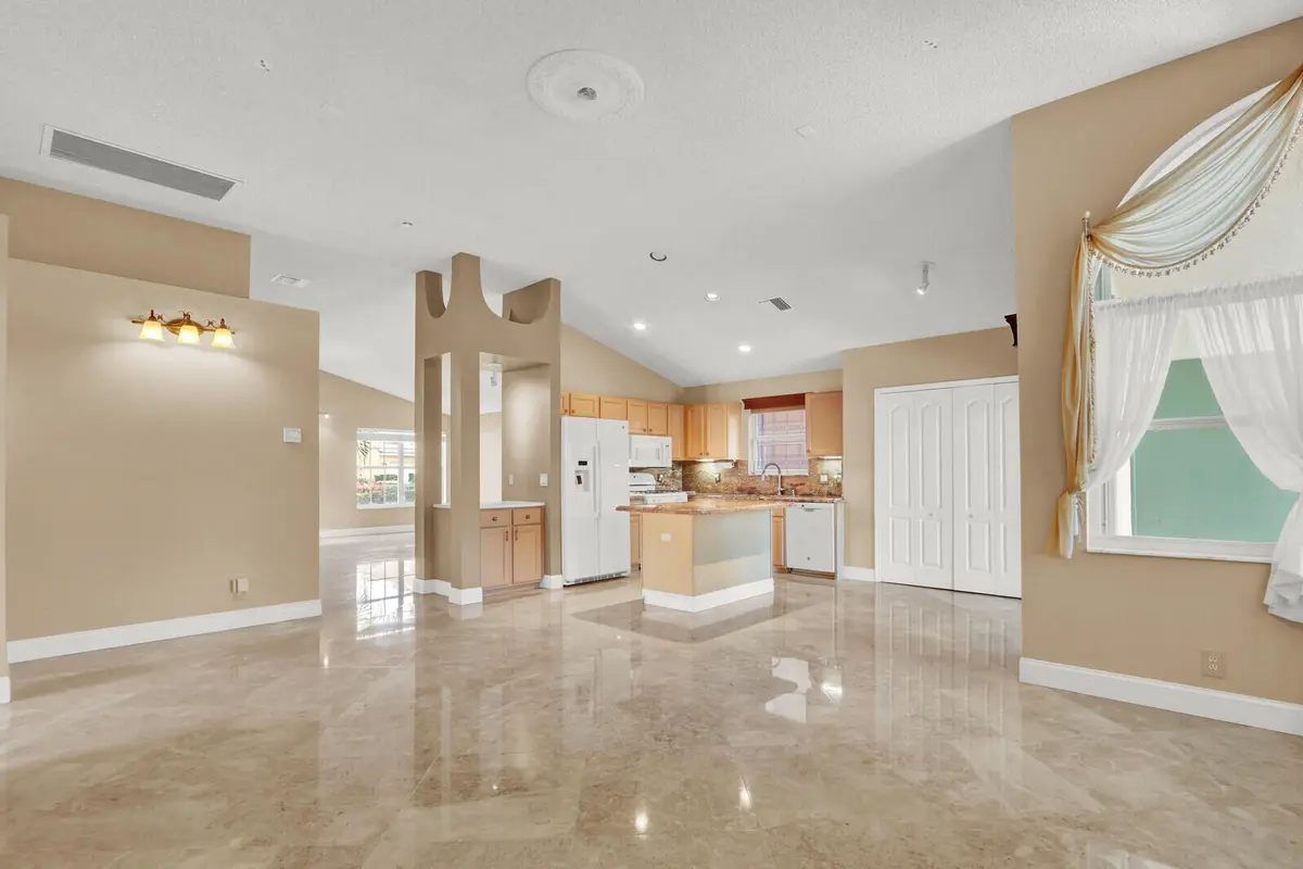 58_Image4_mls at 121 Egret Drive, Jupiter