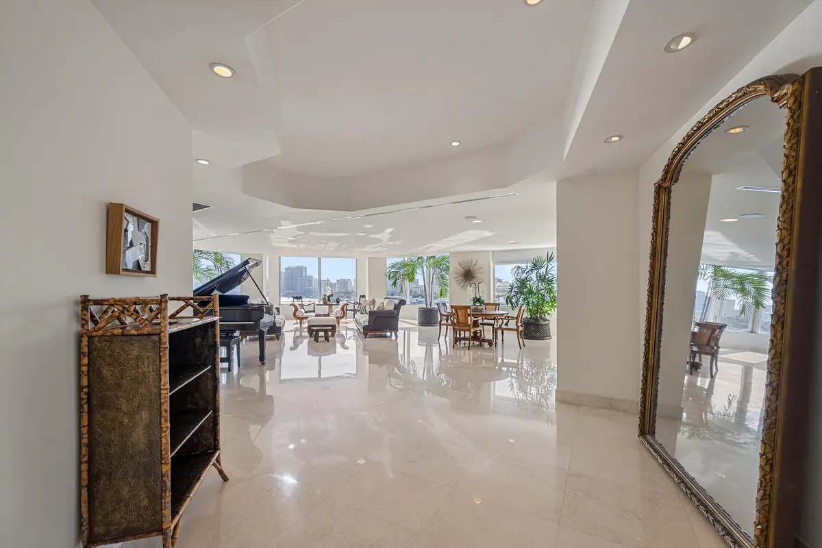 Foyer at 44 Cocoanut Row 514a, Palm Beach