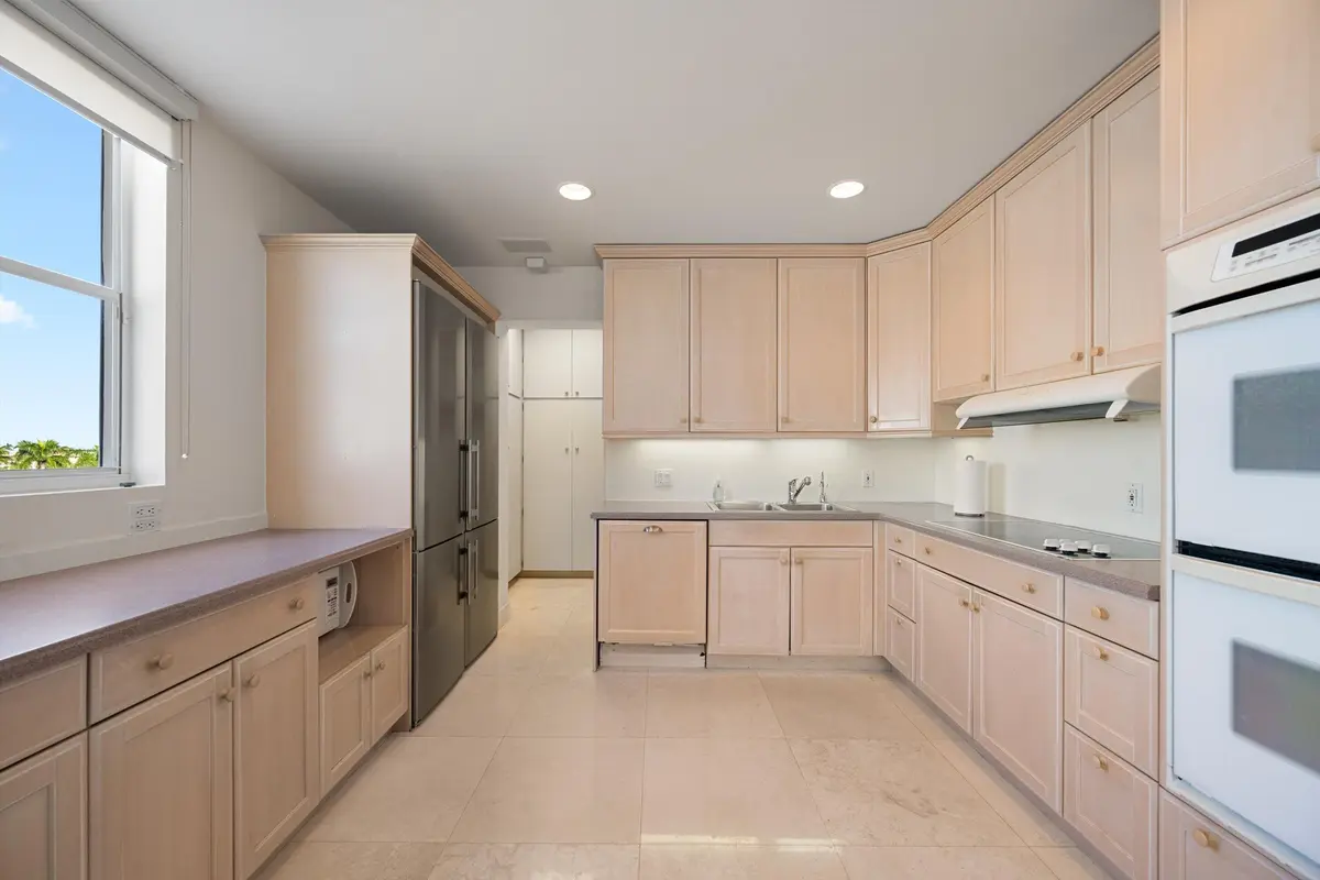 Kitchen at 44 Cocoanut Row 514a, Palm Beach