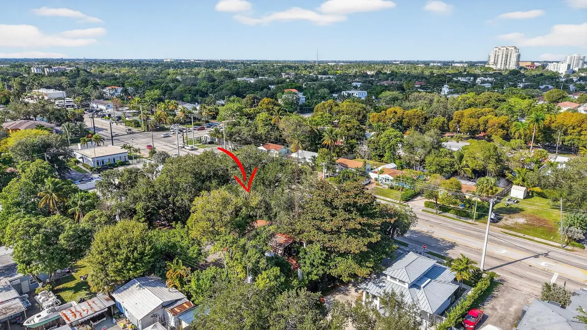5-web-or-mls-DJI_20251205132616_0302_D at 314 SW 12th Street, Fort Lauderdale
