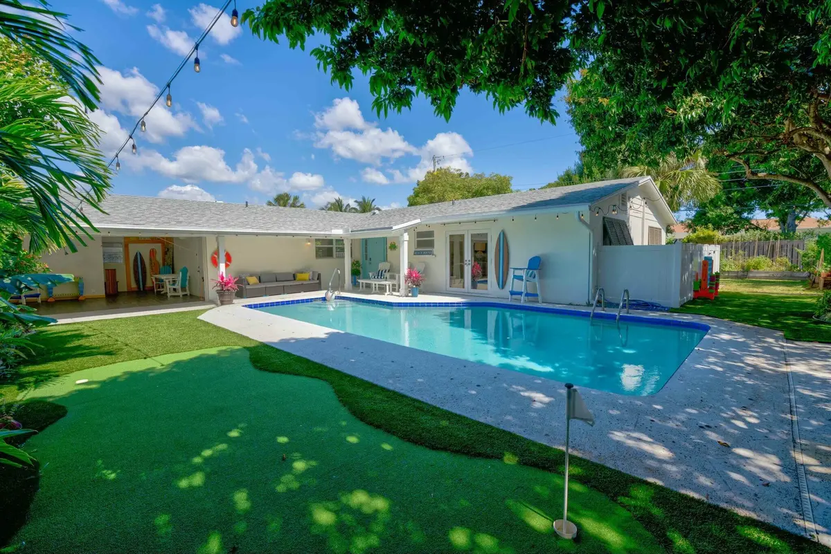 tempImageiHlSrC at 547 Marlin Road, North Palm Beach
