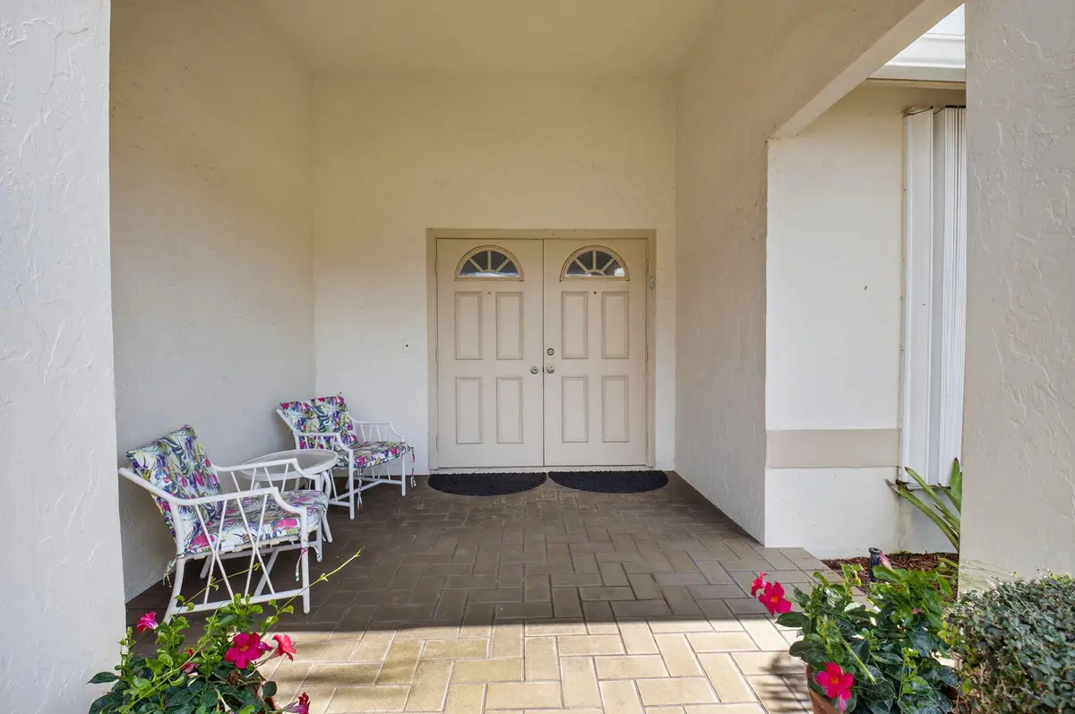 DOUBLR DOOR FRONT ENTRY at 2905 Riviera Drive, Delray Beach