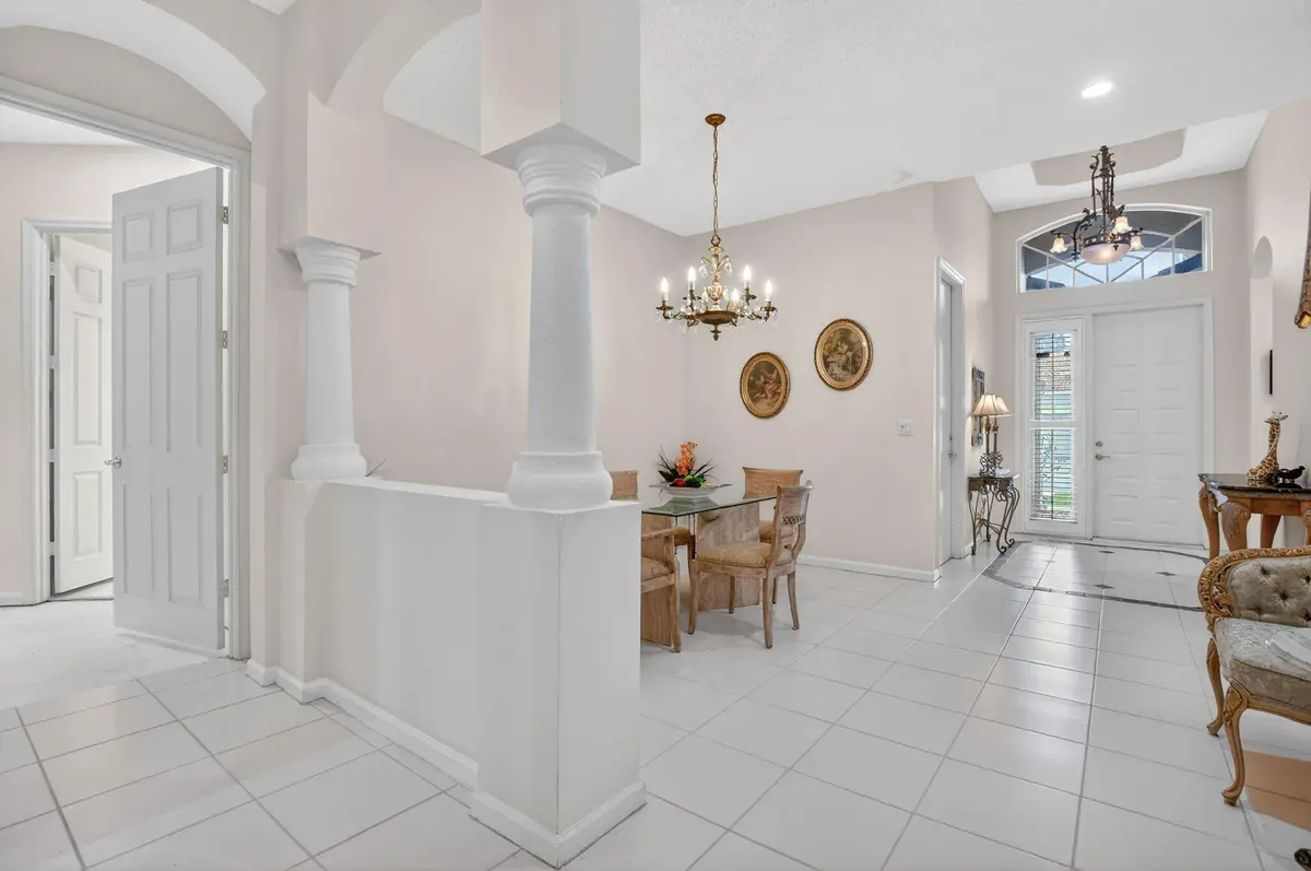 Light and Bright at 8813 Downing Street, Boynton Beach