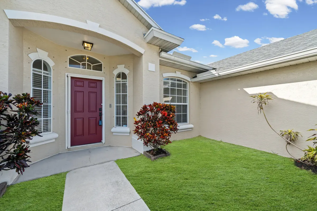 Built 2004 at 2400 SE Shipping Road, Port St. Lucie