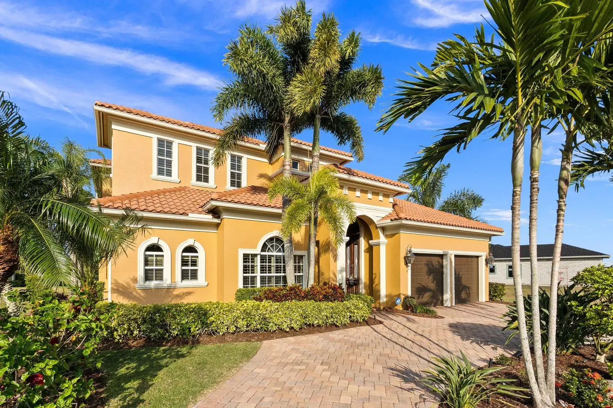 FRONT ELEVATION at 113 SE Via Verona, Port St. Lucie