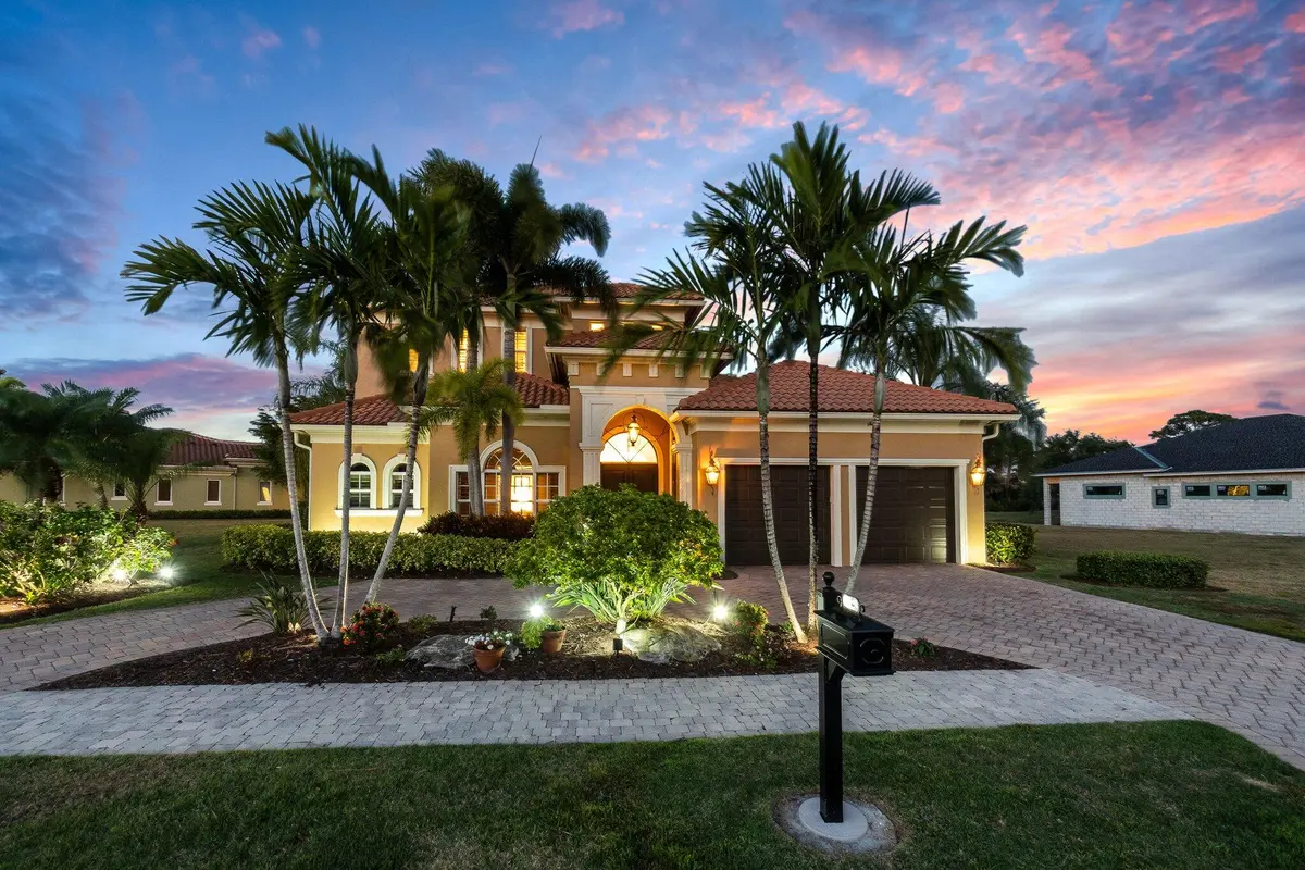 FRONT ELEVATION at 113 SE Via Verona, Port St. Lucie