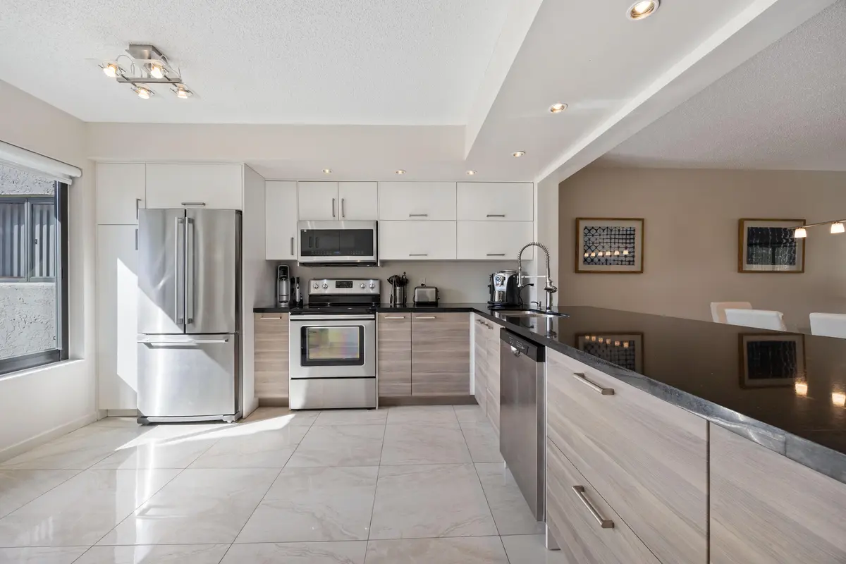 Kitchen at 5659 Fairway Park Drive 203, Boynton Beach