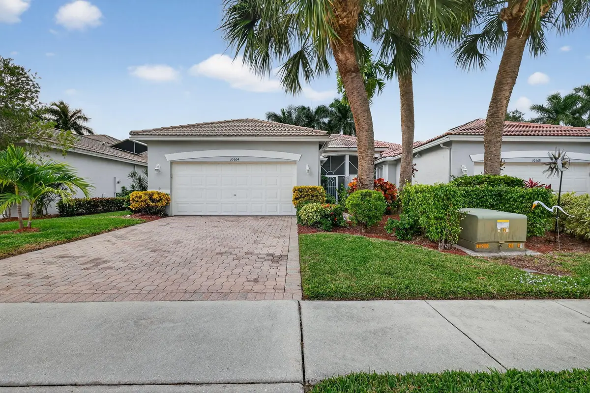 2-web-or-mls-F14A7390 at 10564 Royal Caribbean Circle, Boynton Beach