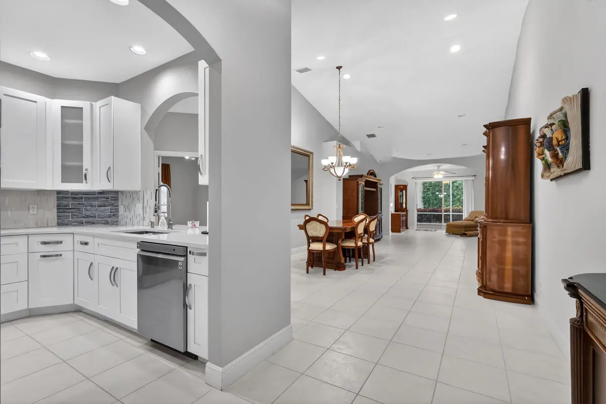 14-web-or-mls-F14A7448 at 10564 Royal Caribbean Circle, Boynton Beach
