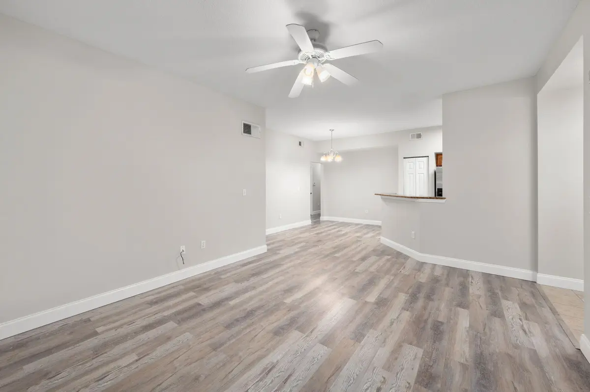 7-web-or-mls-1651 SE Pomeroy St - 7 at 1651 SE Pomeroy Street, Stuart