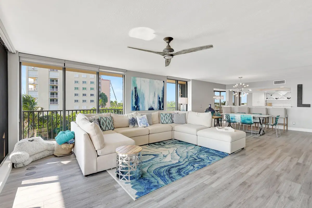 10-web-or-mls-5P1A3166 at 4000 N Highway A1a 402, Hutchinson Island