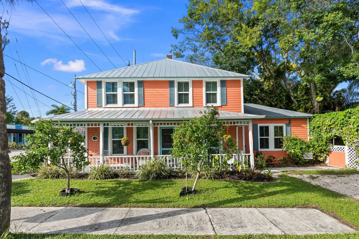 6-web-or-mls-DSC09016 - Copy - Copy at 518 N 2nd Street, Fort Pierce