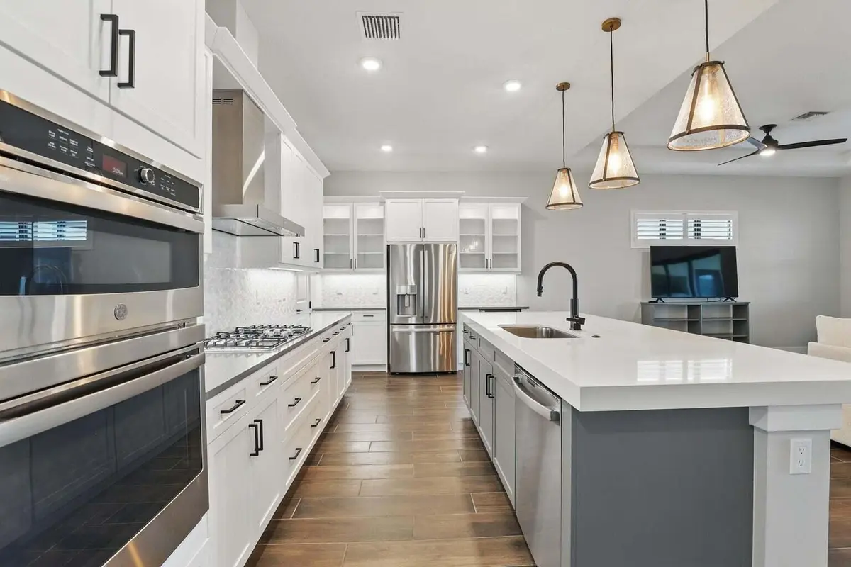 20250413211456527665000000-o at 5366 Santa Rosa Lane, Westlake