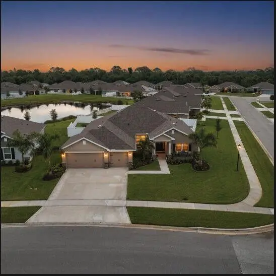 Front sunset at 8652 Waterstone Boulevard, Fort Pierce