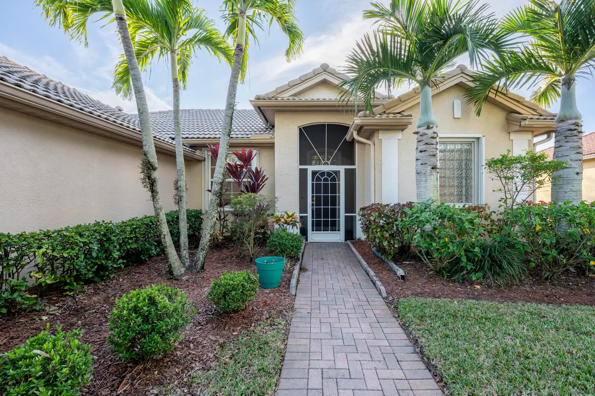 DSC09103-HDR at 558 Waverly Circle, Port St. Lucie