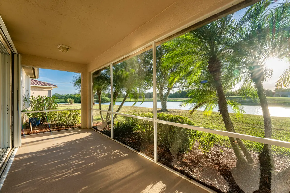 DSC09186-HDR at 558 Waverly Circle, Port St. Lucie