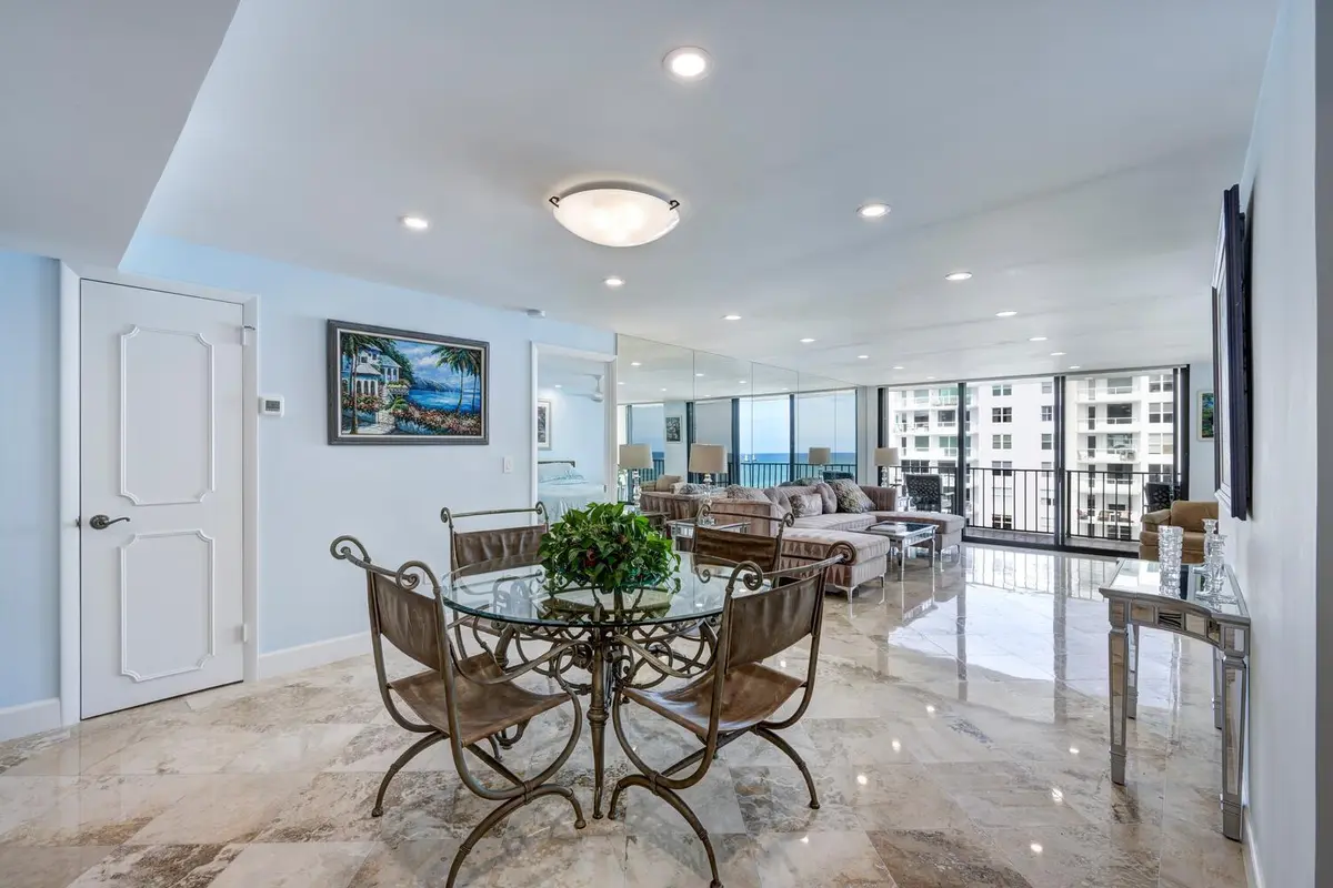 3456 S Ocean Blvd Unit 504-large-019-022 at 3456 S Ocean Boulevard 504, Palm Beach