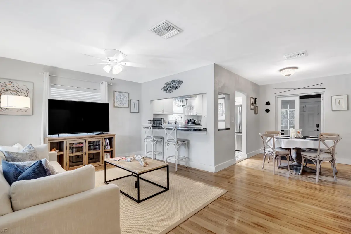 Living Room to Kitchen at 6410 S Olive Avenue, West Palm Beach