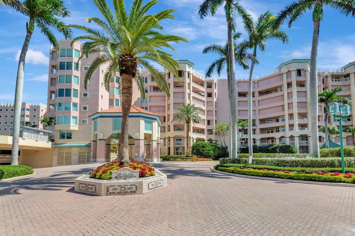 104-web-or-mls-DSC_0631 at 300 SE 5th Avenue 2160, Boca Raton