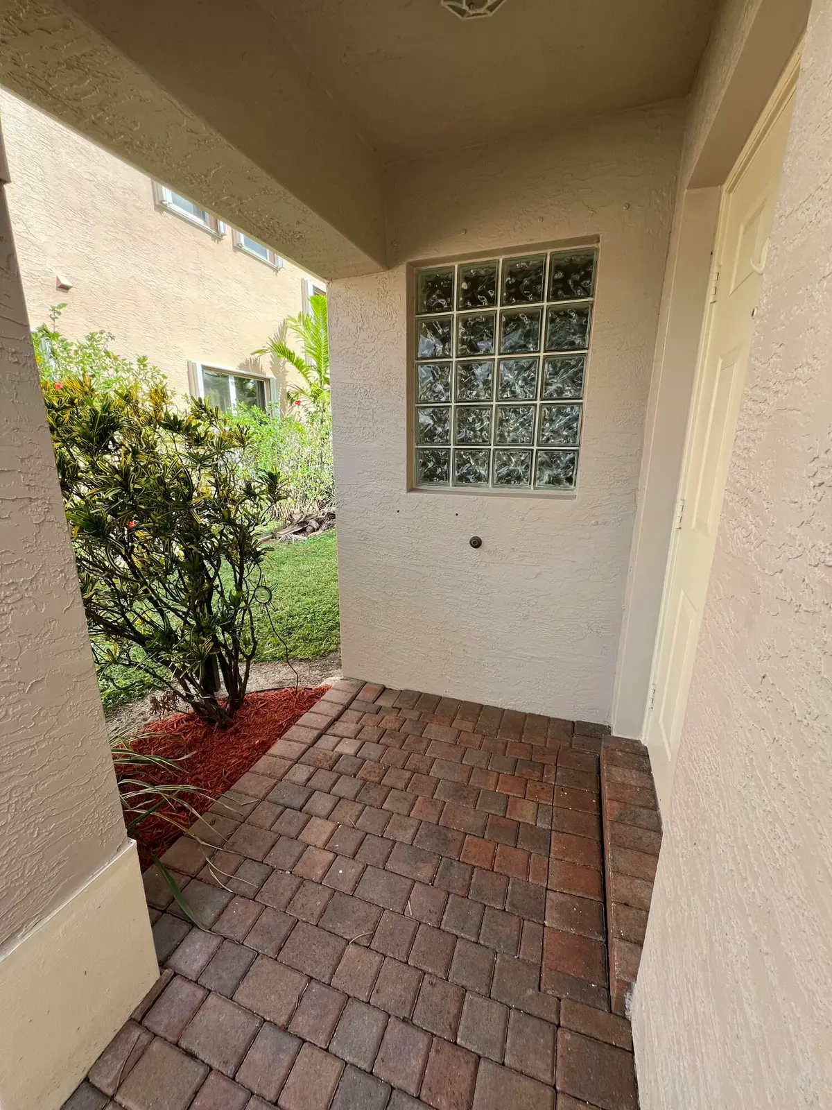18282241-BD26-42A0-9009-6C75E7C811FA at 5308 Moon Shadow Lane, Greenacres