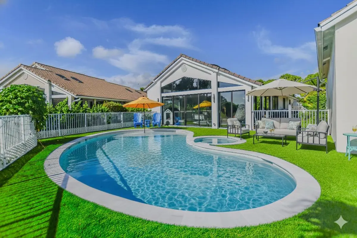 Virtually Staged Pool and Turf at 12836 Touchstone Place, Palm Beach Gardens