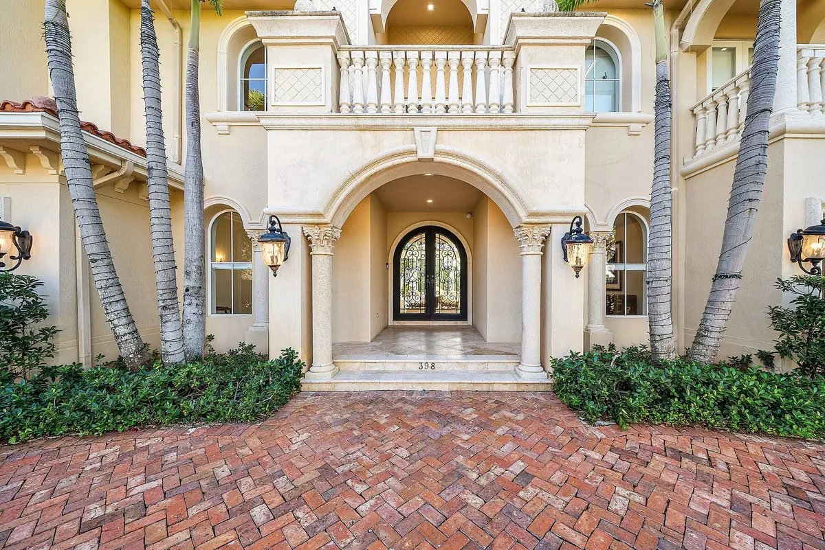 004-398Northeast7thStreet-BocaRaton-FL-3 at 398 NE 7th Street, Boca Raton