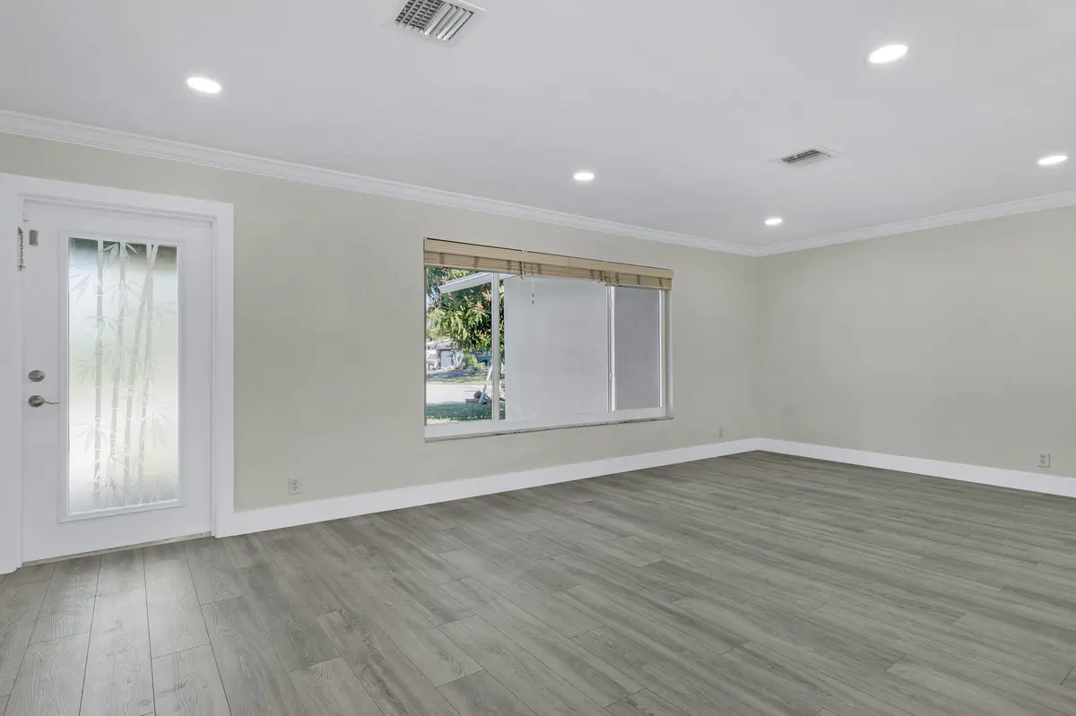 912 se 8 court - accutour photos- -8 at 912 SE 8th Court, Deerfield Beach
