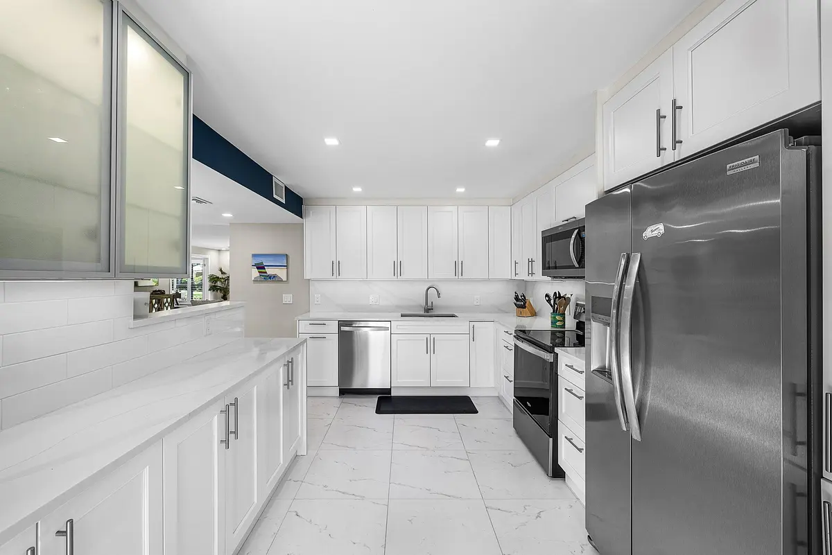 Kitchen at 3709 Quail Ridge Drive Bobwhite B, Boynton Beach