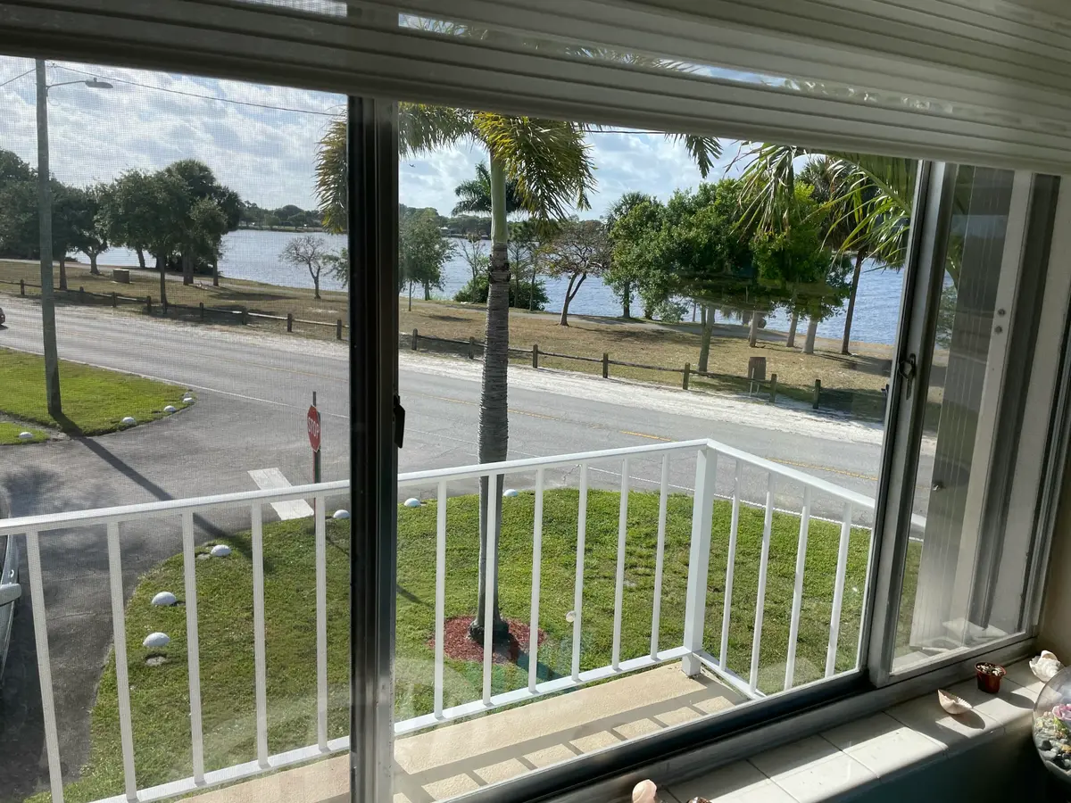 View at 3160 Lake Osborne Drive 201, Lake Worth Beach