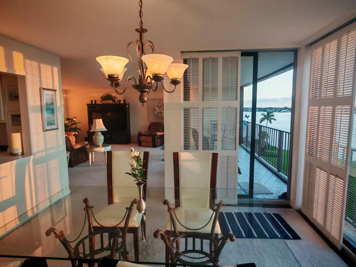 Dining Room at 120 Lakeshore Drive 735, North Palm Beach