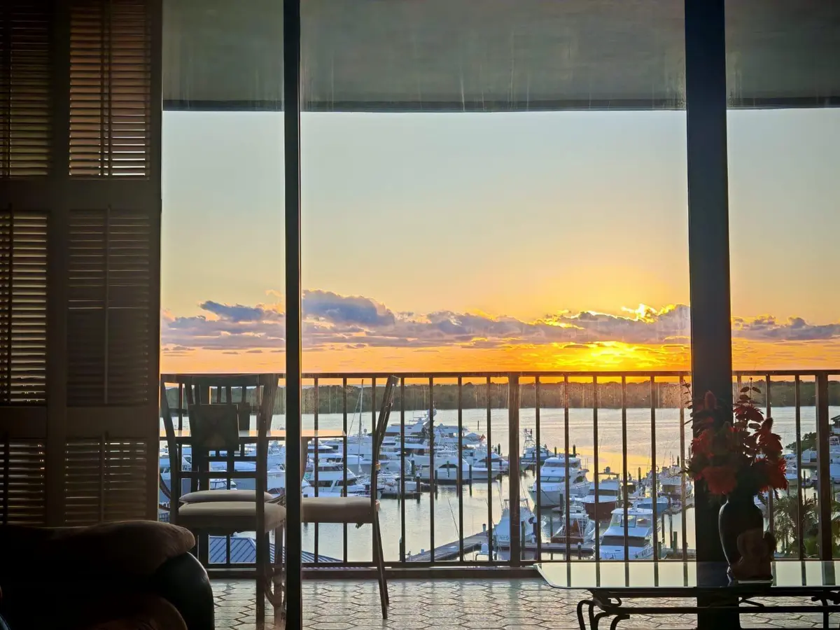 Sunrise at 120 Lakeshore Drive 735, North Palm Beach