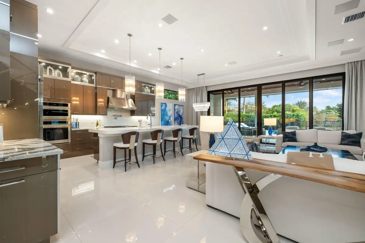 Open concept Kitchen at 5704 Gauguin Terrace, Palm Beach Gardens