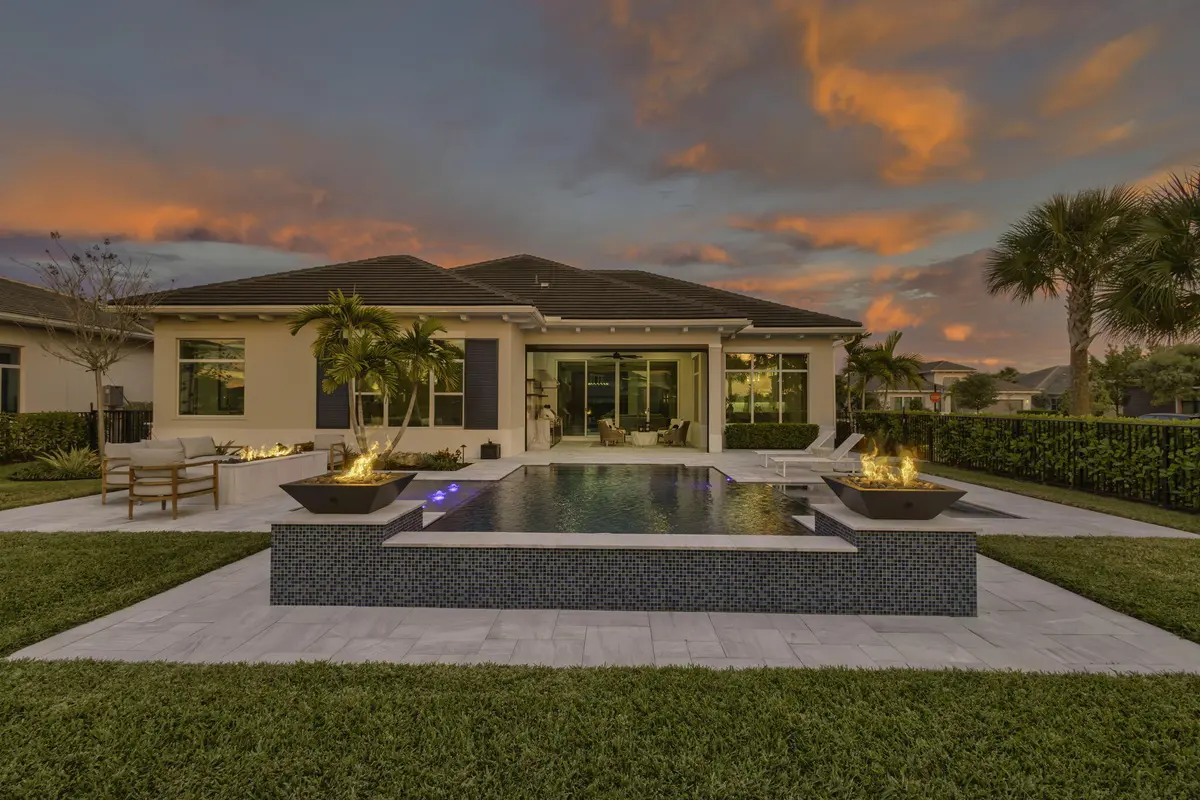 Pool at 9261 Coral Isles Circle, Palm Beach Gardens