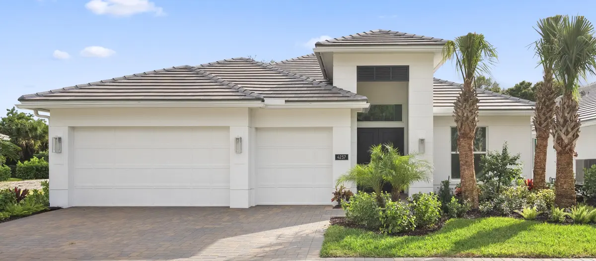 Magnolia 21 at 4237 Lucaya Pointe Way, Vero Beach