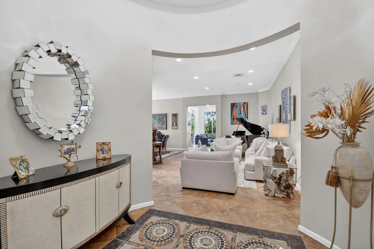 12 ft Cofferred Ceilings in Entry at 9842 Via Elegante, Wellington