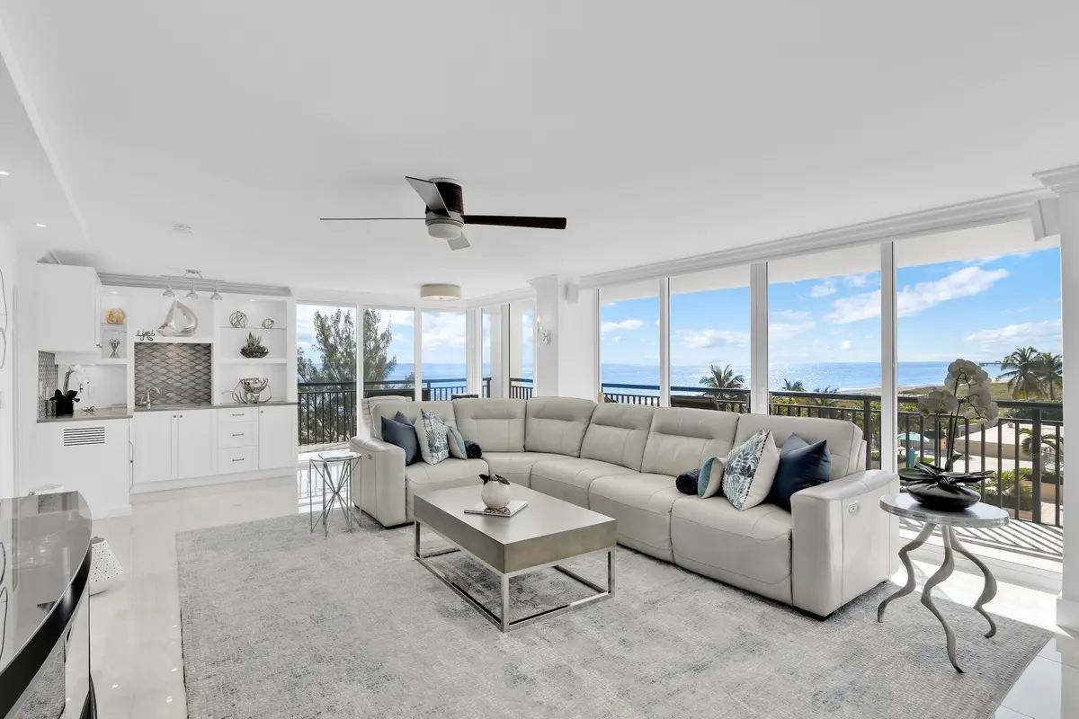 WHITEHALL, 2000 S Ocean Blvd 3K, Boca Ra at 2000 S Ocean Boulevard 3-K, Boca Raton