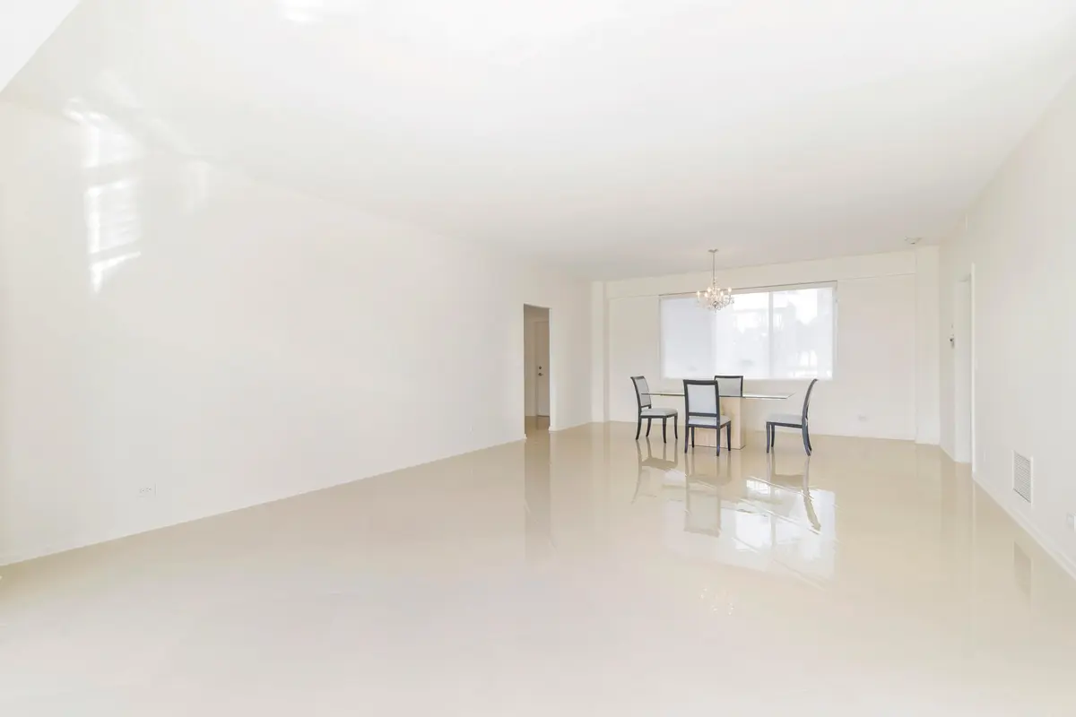 Great Room to Dining Area at 389 S Lake Drive 2h, Palm Beach