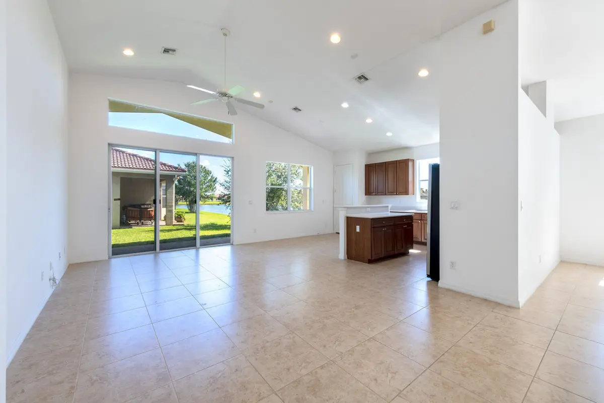 754 Aberfoyle Ave Fort Pierce-large-012- at 754 Aberfoyle Avenue, Fort Pierce