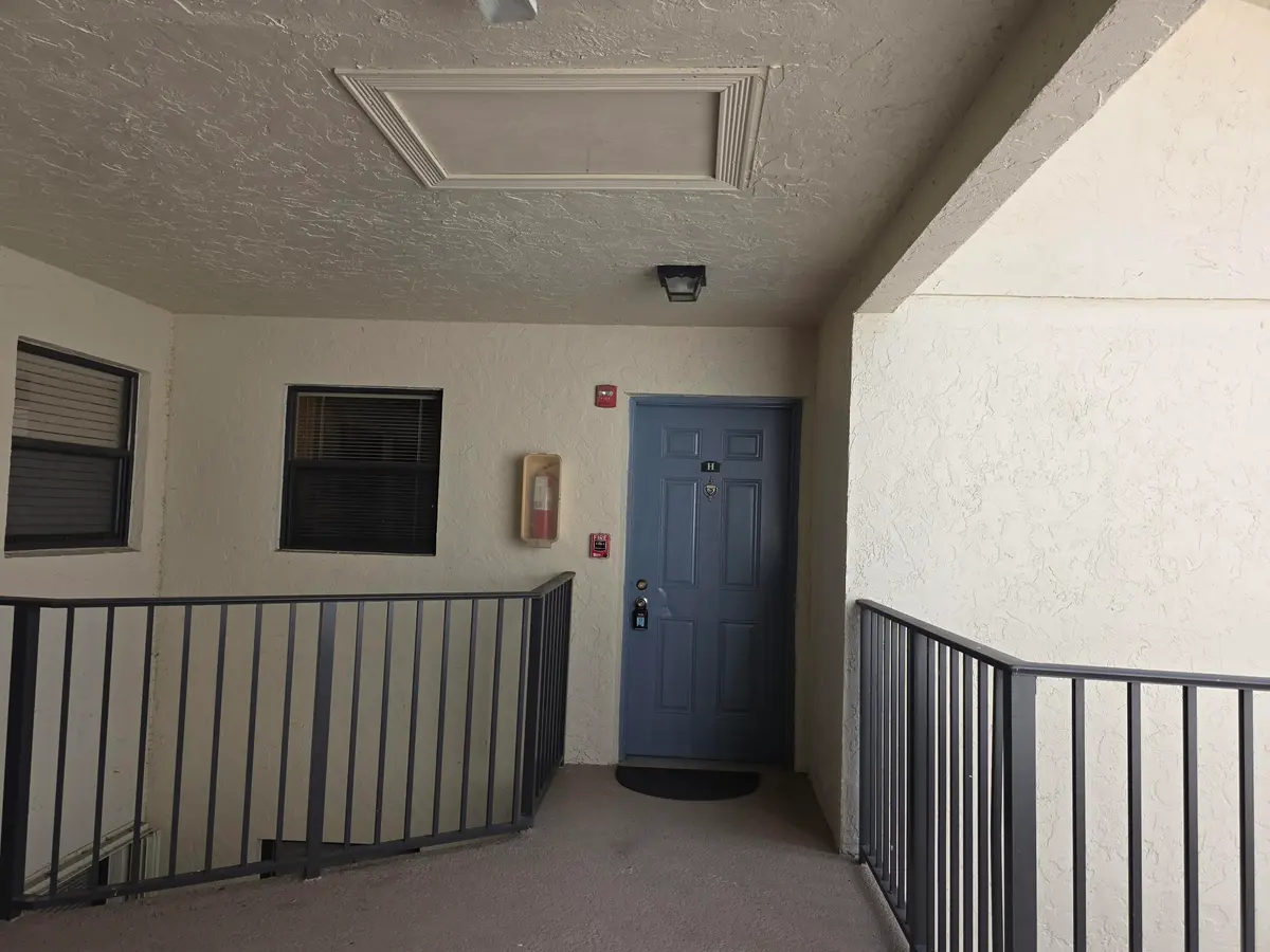 MAIN ENTRY WAY at 1542 Lake Crystal Drive H, West Palm Beach