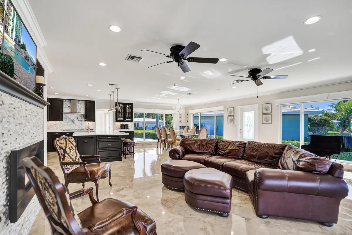 DSC05699 at 1431 S Ocean Boulevard 17, Lauderdale-By-The-Sea