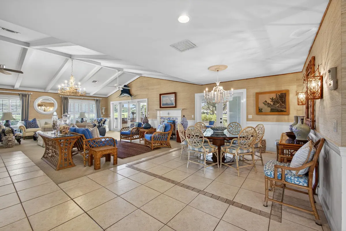 7-web-or-mls-5P1A9895 at 5610 SE Winged Foot Drive, Stuart