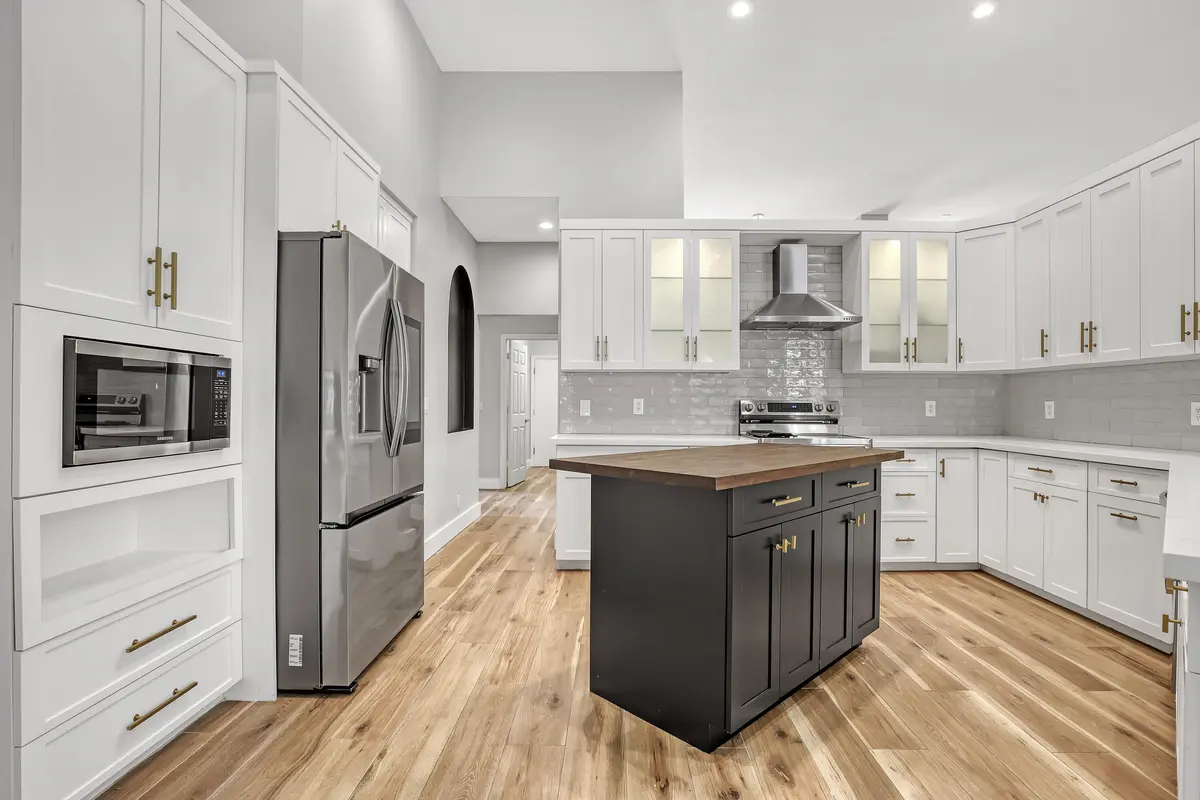 2150 NW 125th (20) at 2150 NW 125th Terrace, Pembroke Pines