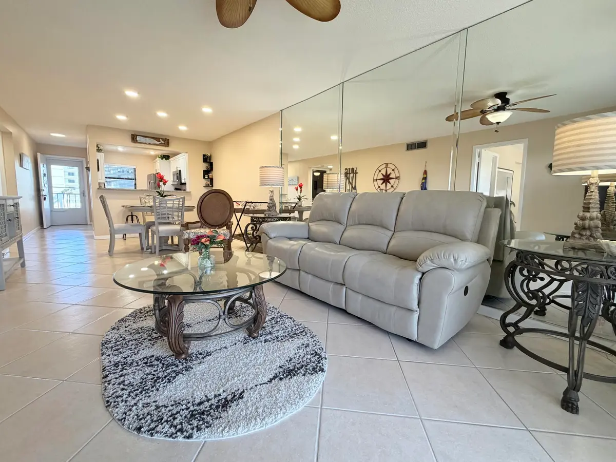 IMG_0433 at 5155 N Highway A1a 314, Hutchinson Island