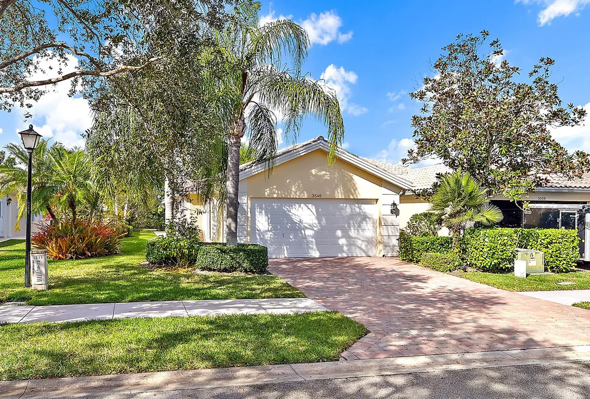 Front at 3546 SE Glacier Terrace, Hobe Sound